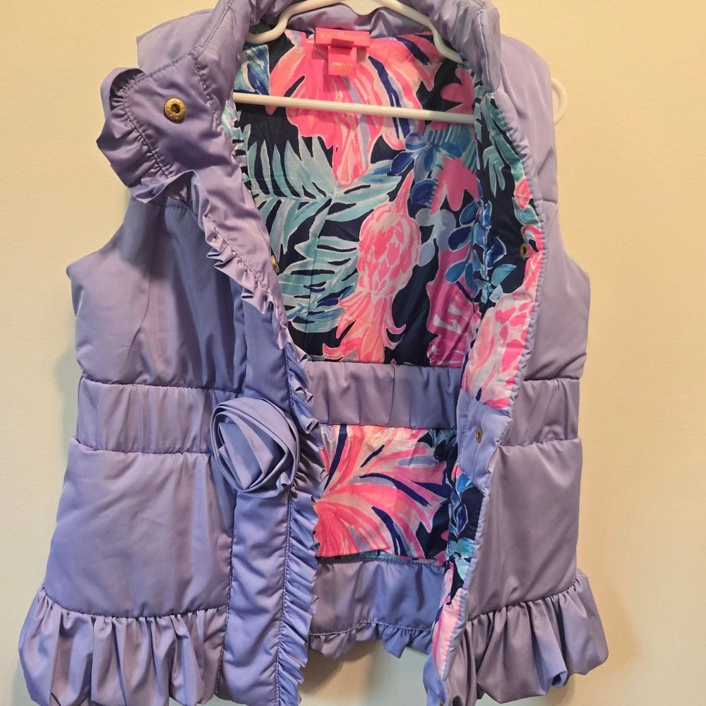 Lilly Pulitzer Girls Periwinkle Purple Ruffle Puffer Vest Floral Lining M 6-7